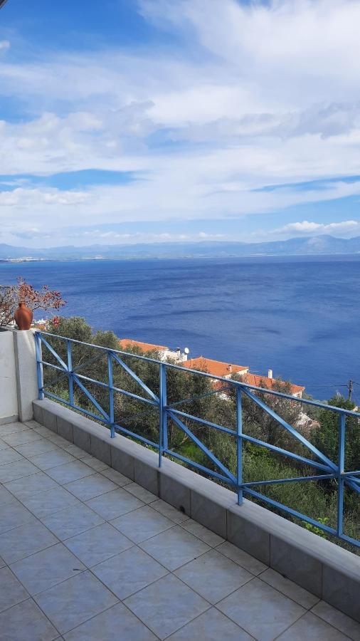 Villa Marianna Gytheio Exterior foto